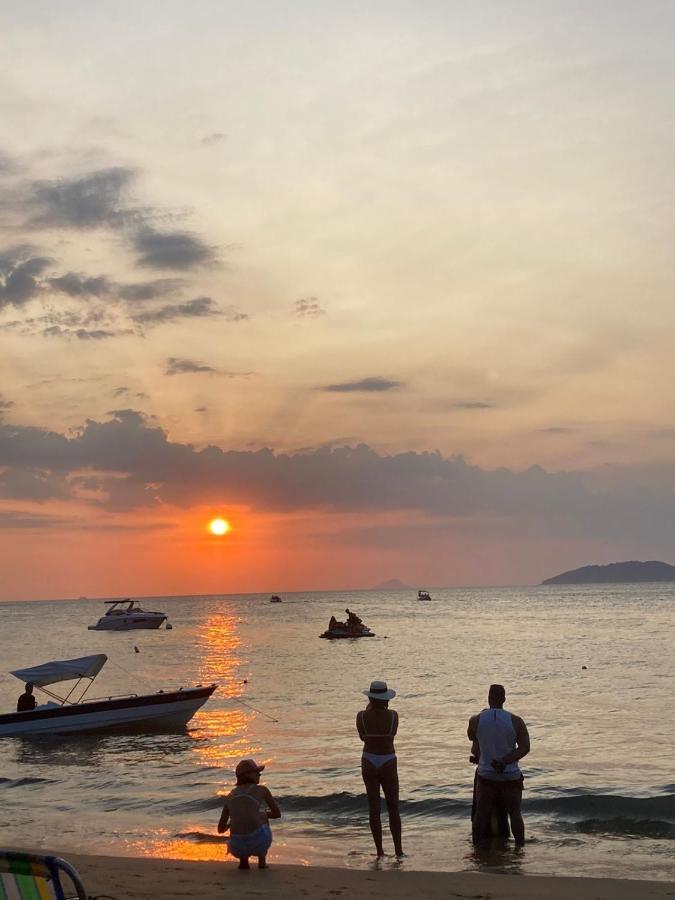 Suite Pe Na Areia- Espaco Independente Na Praia Do Curral Com Localizacao Privilegiada - Simplicidade E Comodidade Com O Por Do Sol Mais Lindo De Ilhabela - Melhor Custo Beneficio Para Ate 4 Pessoas , Na Av Jose Pacheco Do Nascimento Nº 7682 Eksteriør bilde