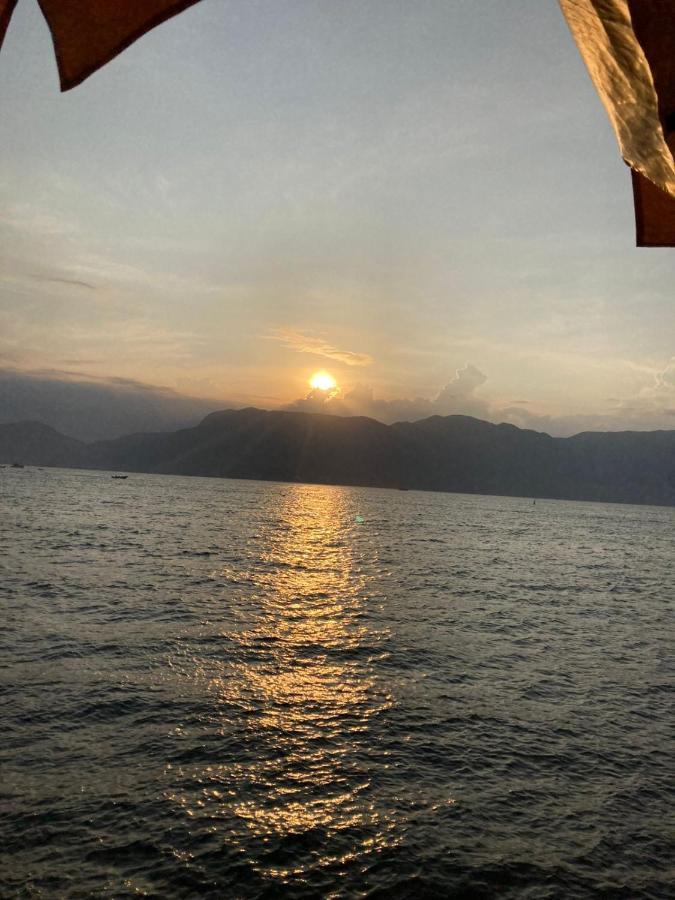 Suite Pe Na Areia- Espaco Independente Na Praia Do Curral Com Localizacao Privilegiada - Simplicidade E Comodidade Com O Por Do Sol Mais Lindo De Ilhabela - Melhor Custo Beneficio Para Ate 4 Pessoas , Na Av Jose Pacheco Do Nascimento Nº 7682 Eksteriør bilde